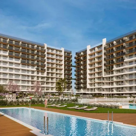 Punta Prima Br3 Deluxe Apartment *